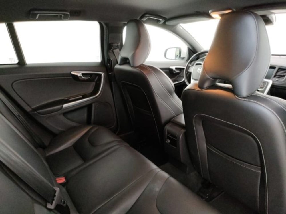 Volvo V60 usata a Modena (13)