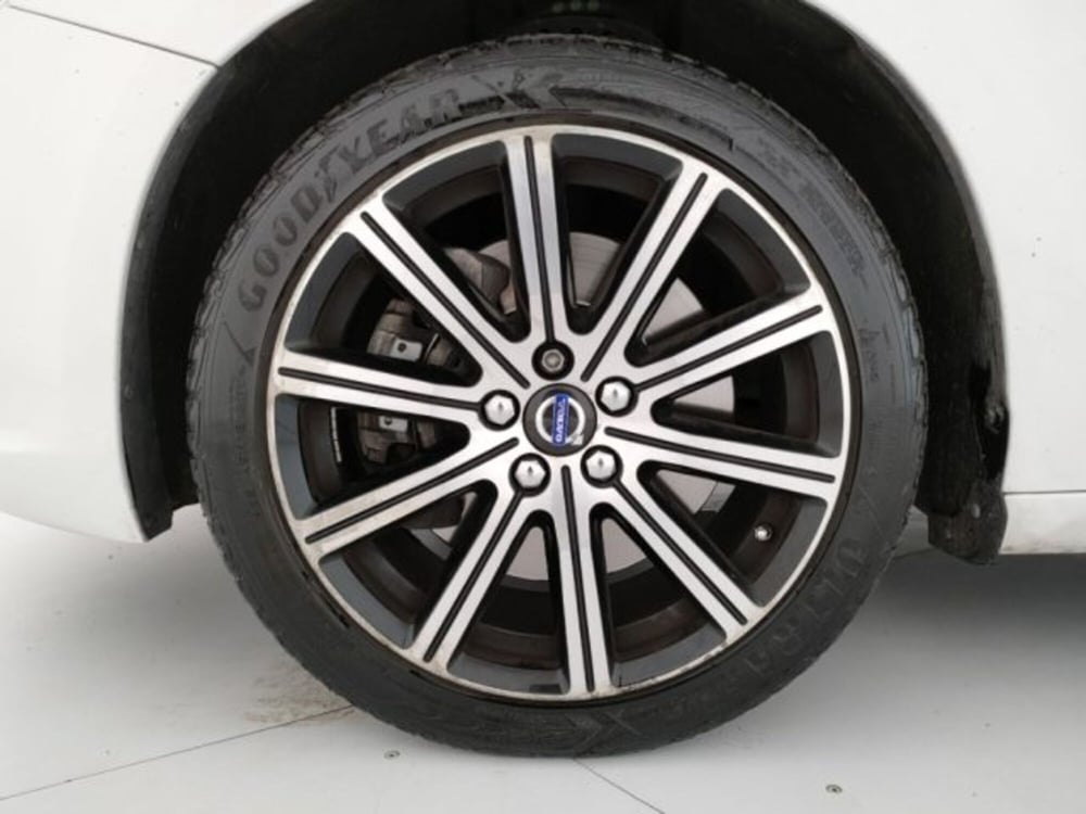 Volvo V60 usata a Modena (9)
