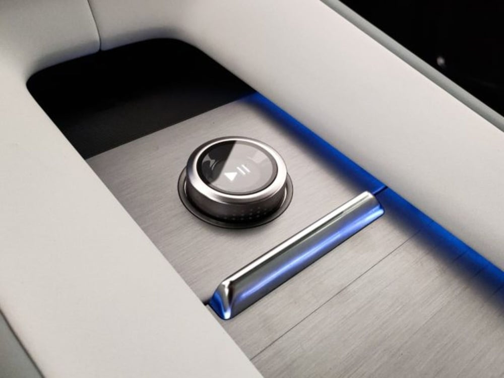 Polestar Polestar 4 nuova a Modena (18)
