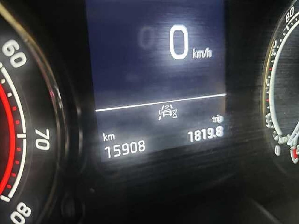 Skoda Kamiq usata a Lecco (15)