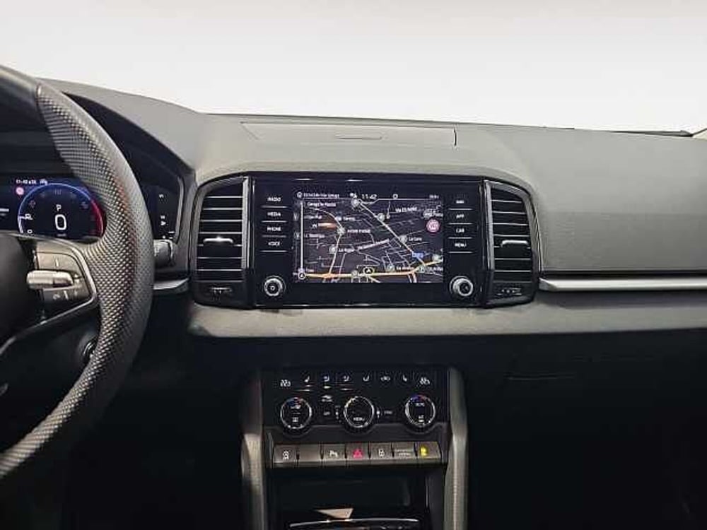 Skoda Karoq usata a Lecco (10)