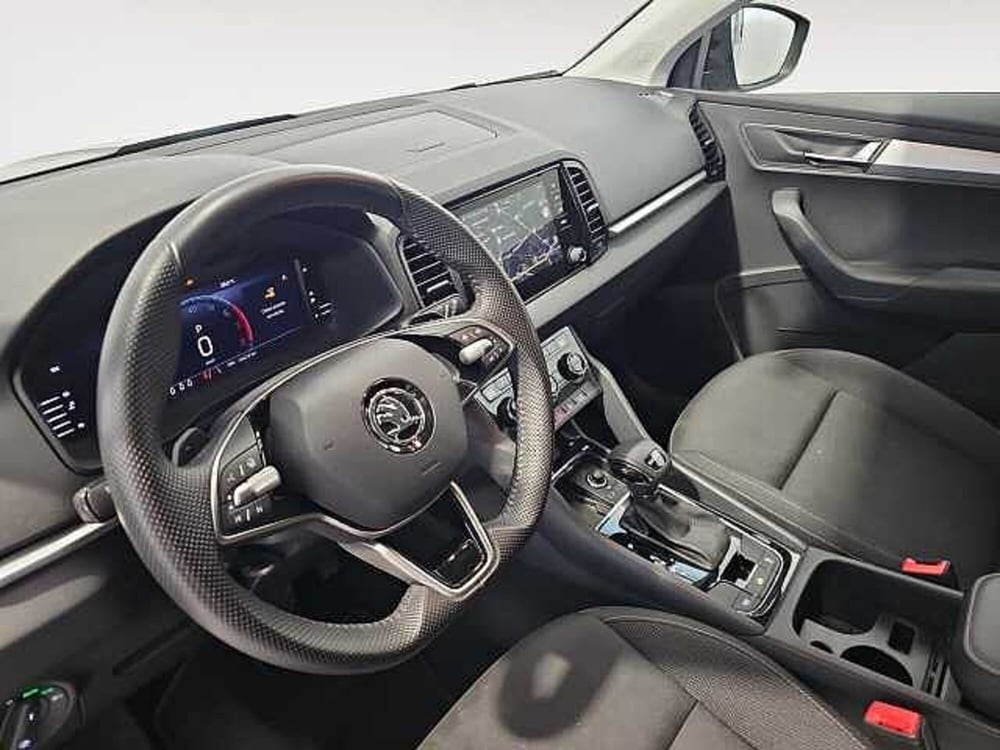 Skoda Karoq usata a Lecco (15)