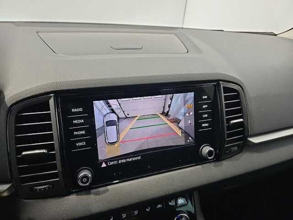 Skoda Karoq usata a Lecco (17)