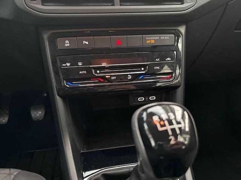 Volkswagen T-Cross usata a Napoli (19)