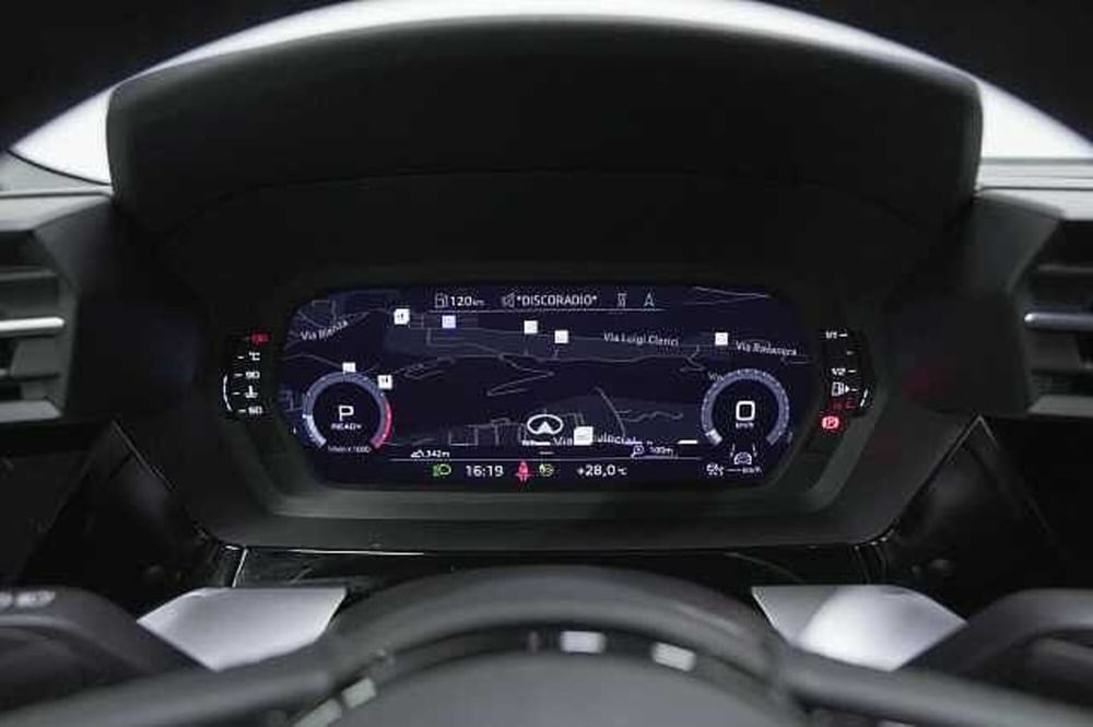 Audi A3 Sportback usata a Como (19)