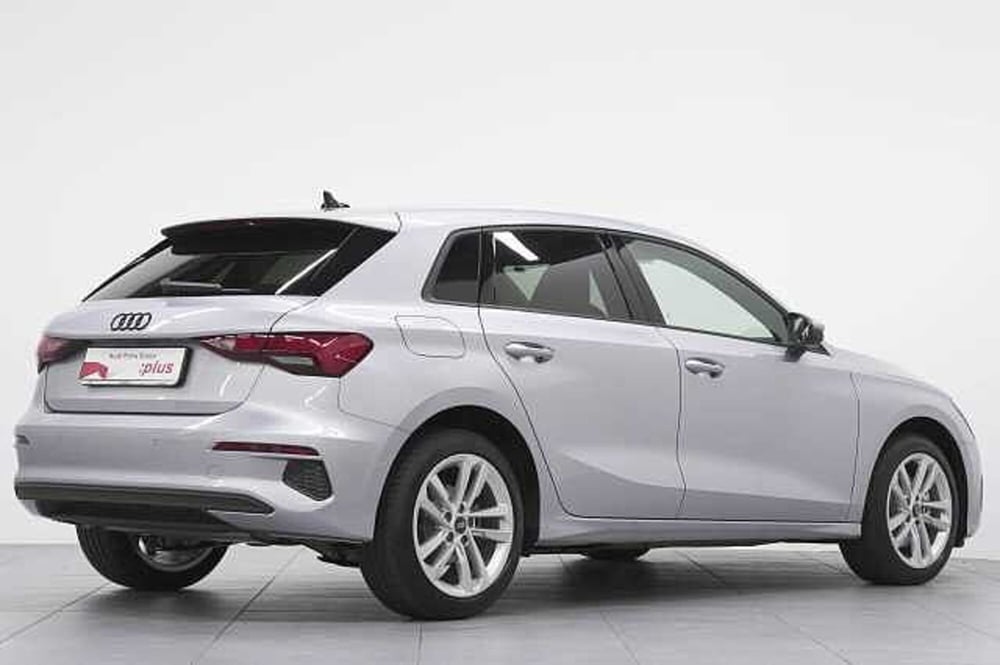 Audi A3 Sportback nuova a Como (5)
