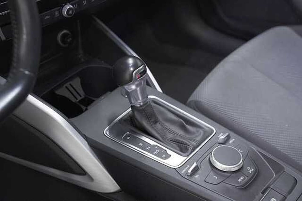 Audi Q2 usata a Como (19)