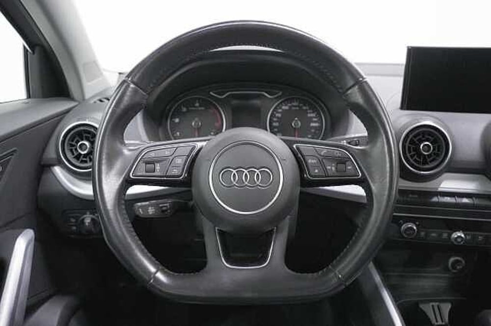 Audi Q2 usata a Como (6)