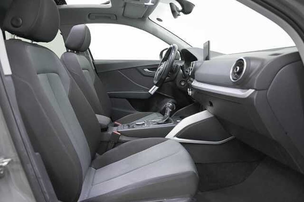 Audi Q2 usata a Como (8)