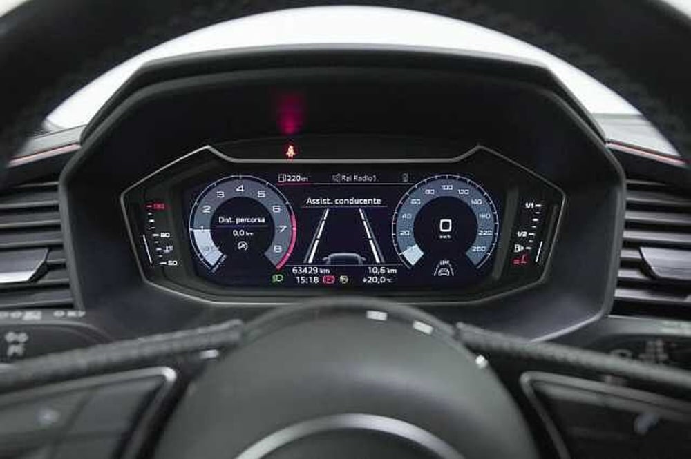 Audi A1 Sportback usata a Como (20)