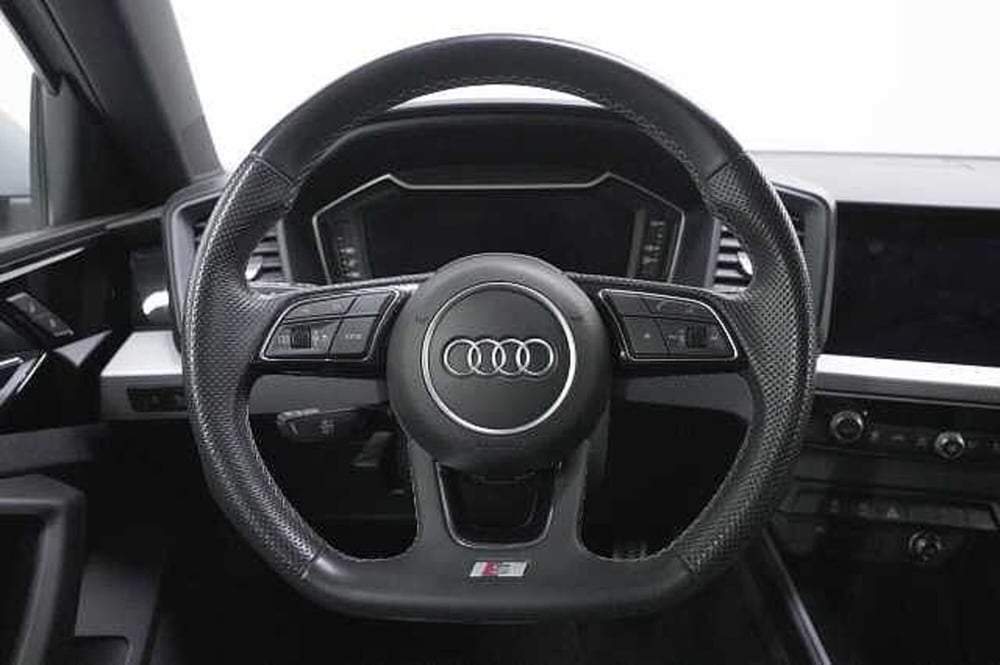 Audi A1 Sportback usata a Como (6)