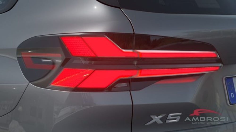 BMW X5 nuova a Perugia (7)