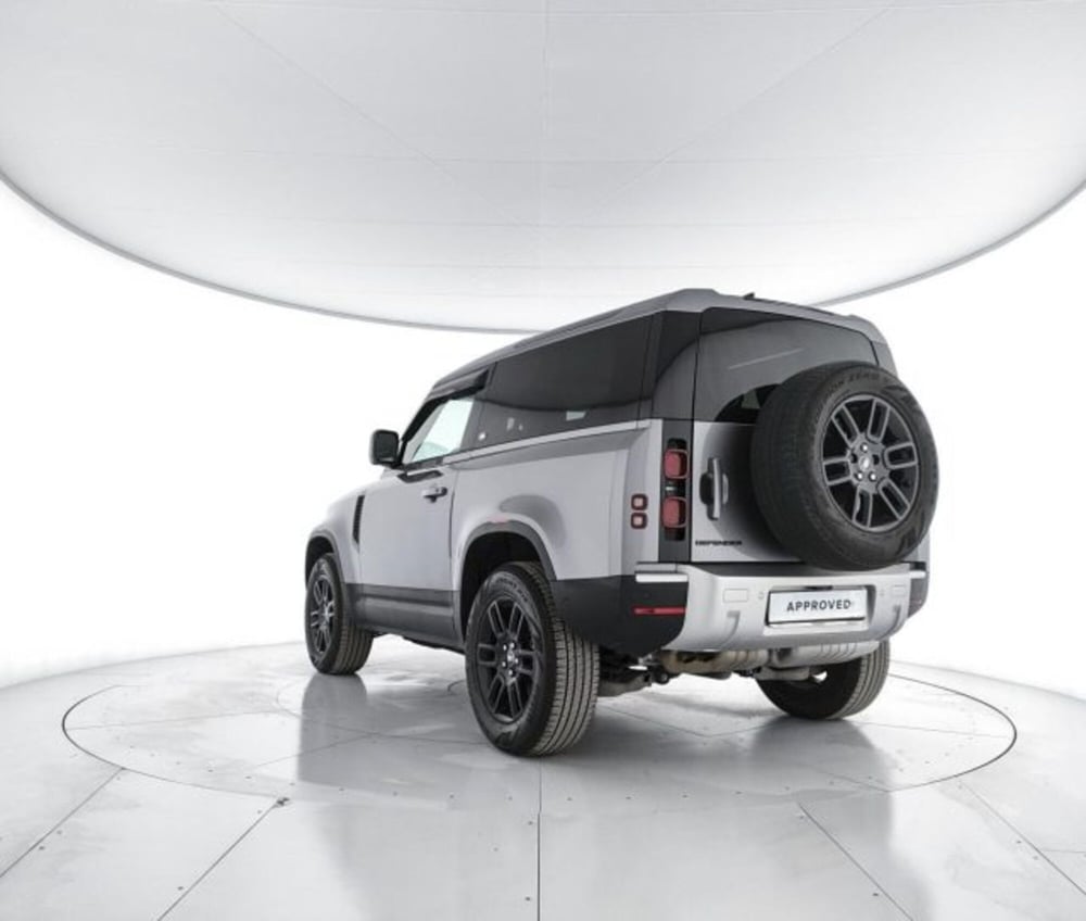 Land Rover Defender usata a Perugia (11)