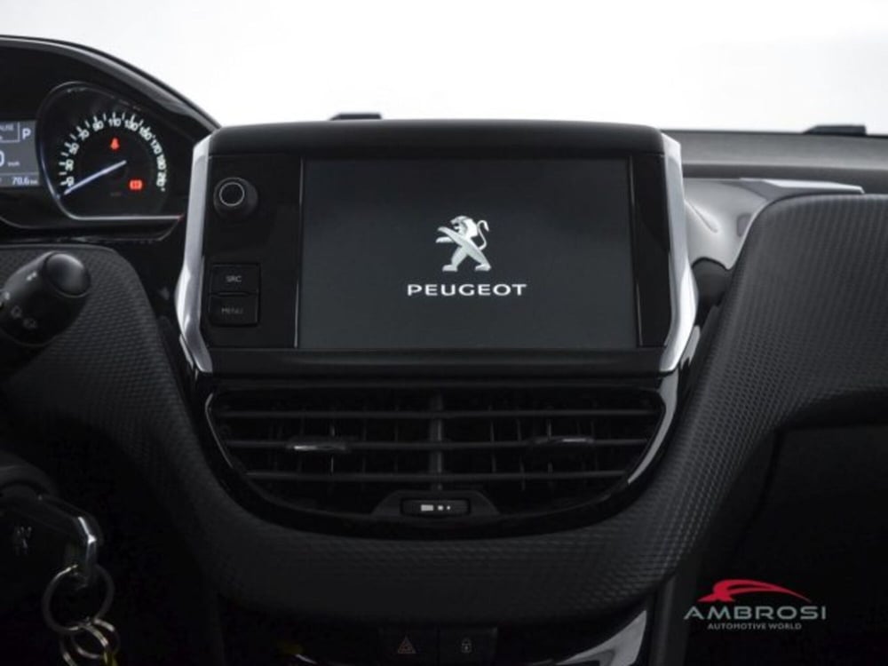 Peugeot 208 usata a Perugia (14)