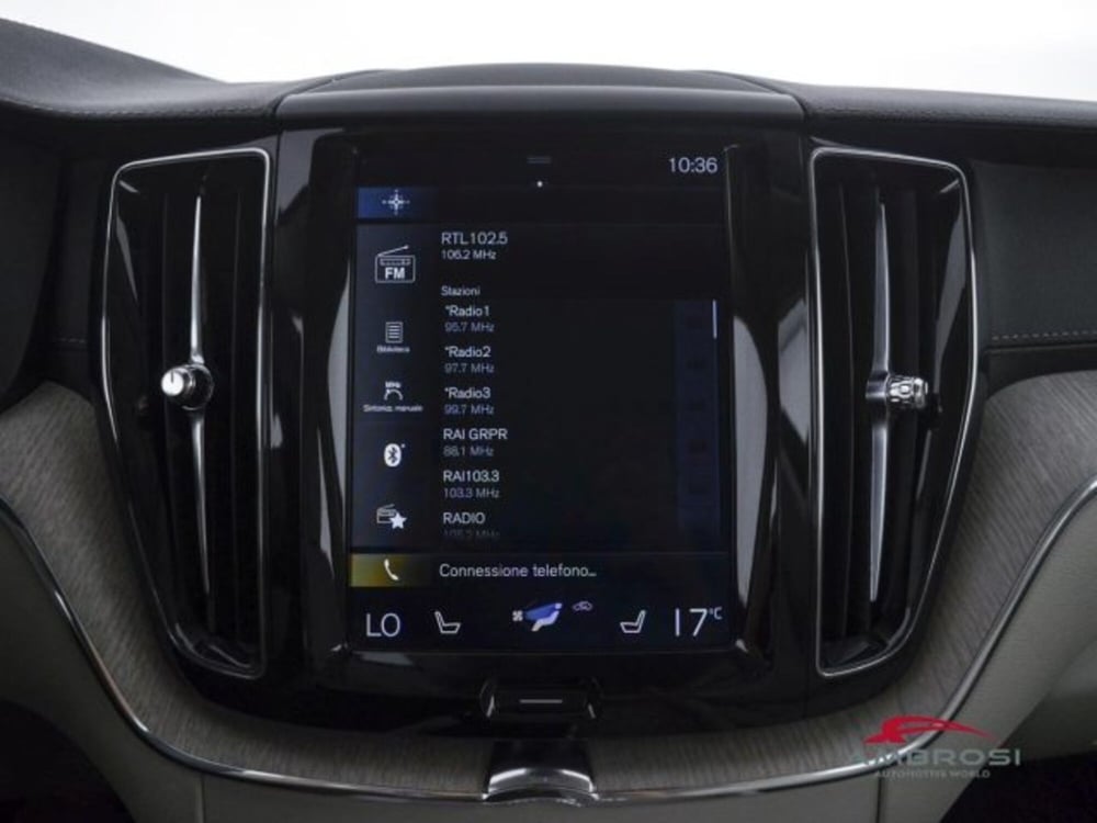 Volvo XC60 usata a Perugia (14)