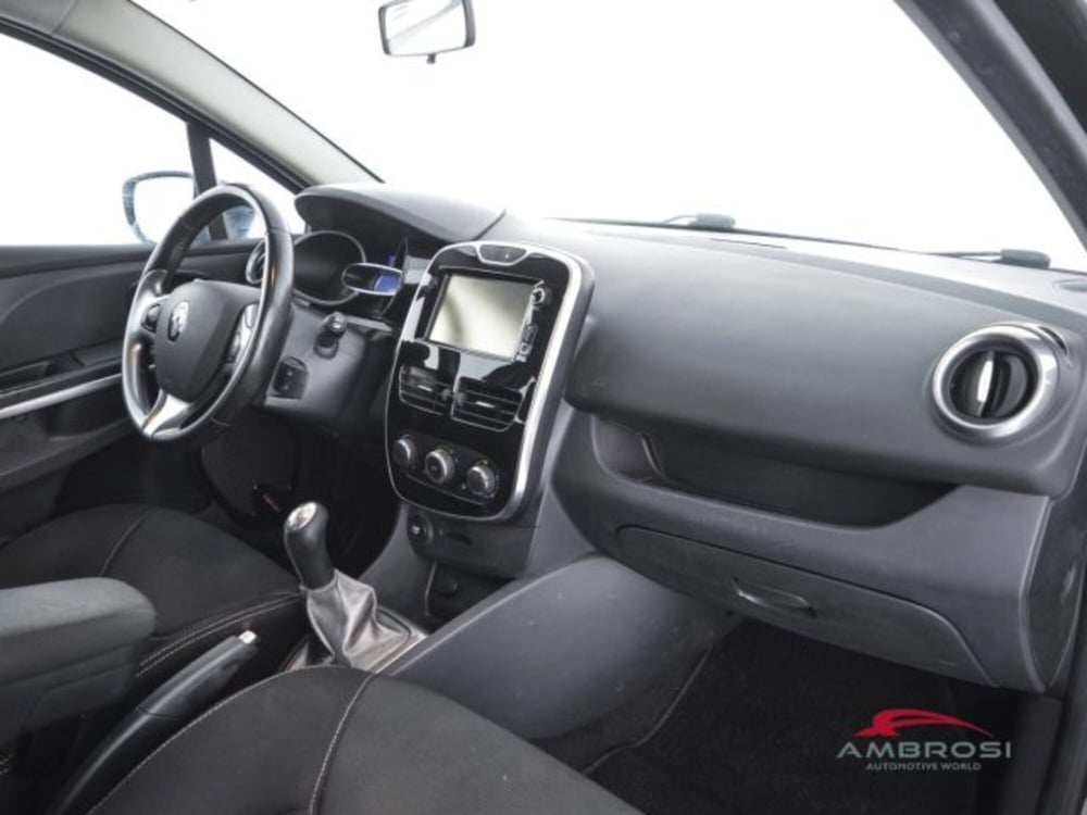 Renault Clio usata a Perugia (12)