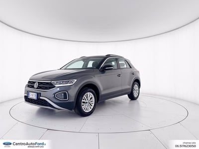 Volkswagen T-Roc 1.5 tsi Life del 2024 usata a Albano Laziale