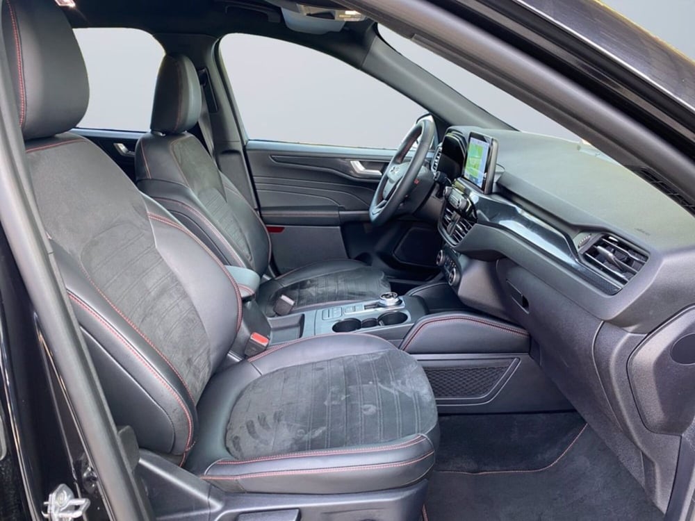 Ford Kuga usata a Milano (11)