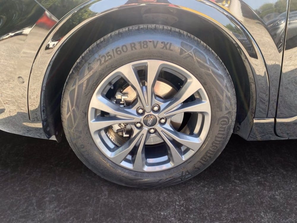 Ford Kuga usata a Milano (16)