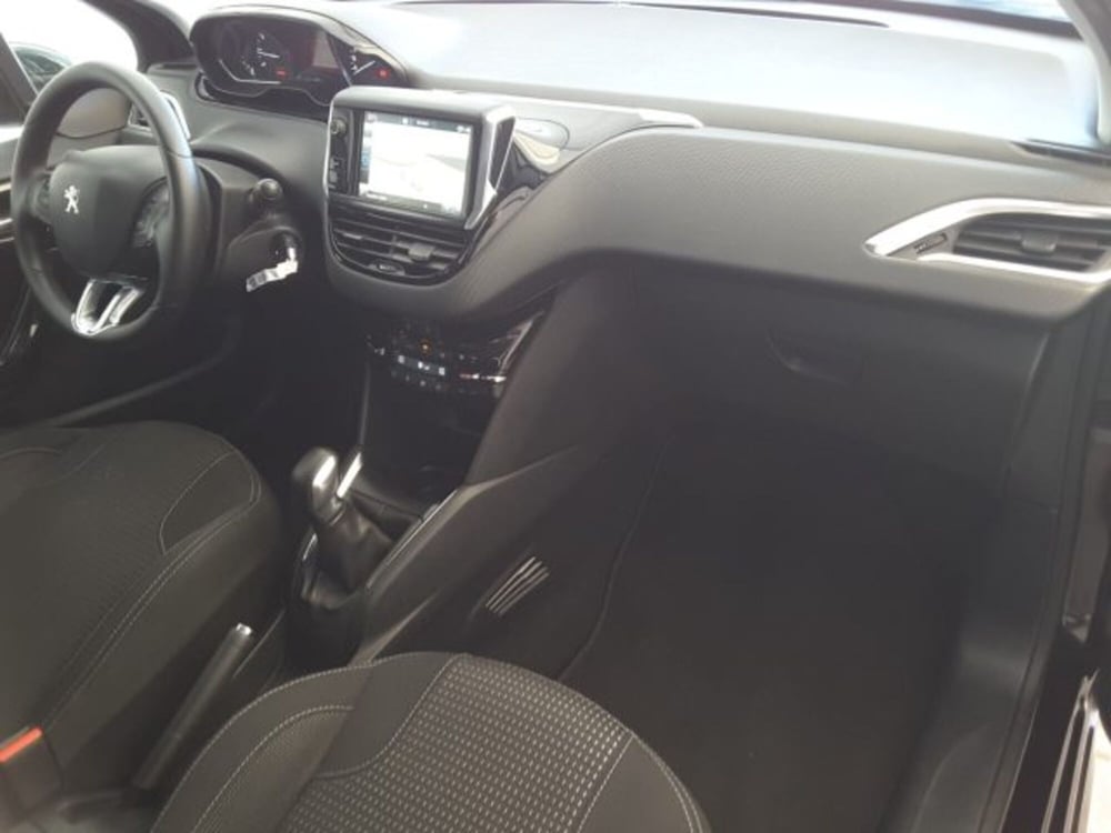 Peugeot 208 usata a Firenze (11)