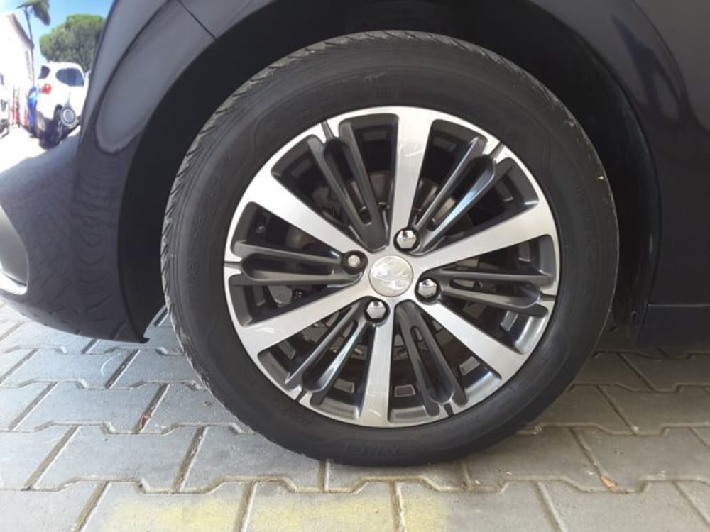 Peugeot 208 usata a Firenze (4)