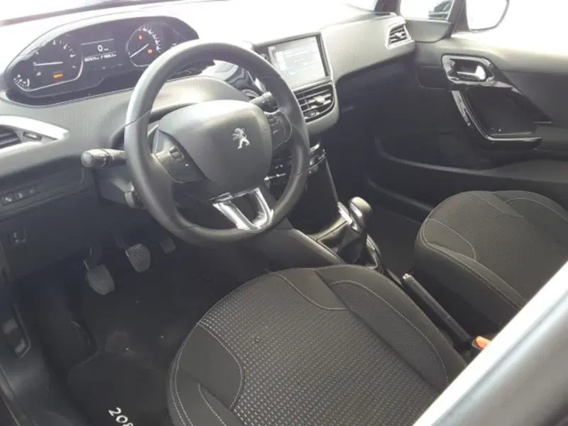 Peugeot 208 usata a Firenze (6)