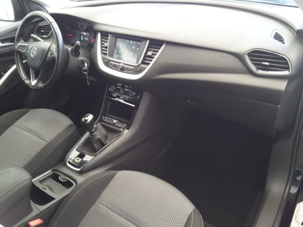 Opel Grandland X usata a Firenze (9)