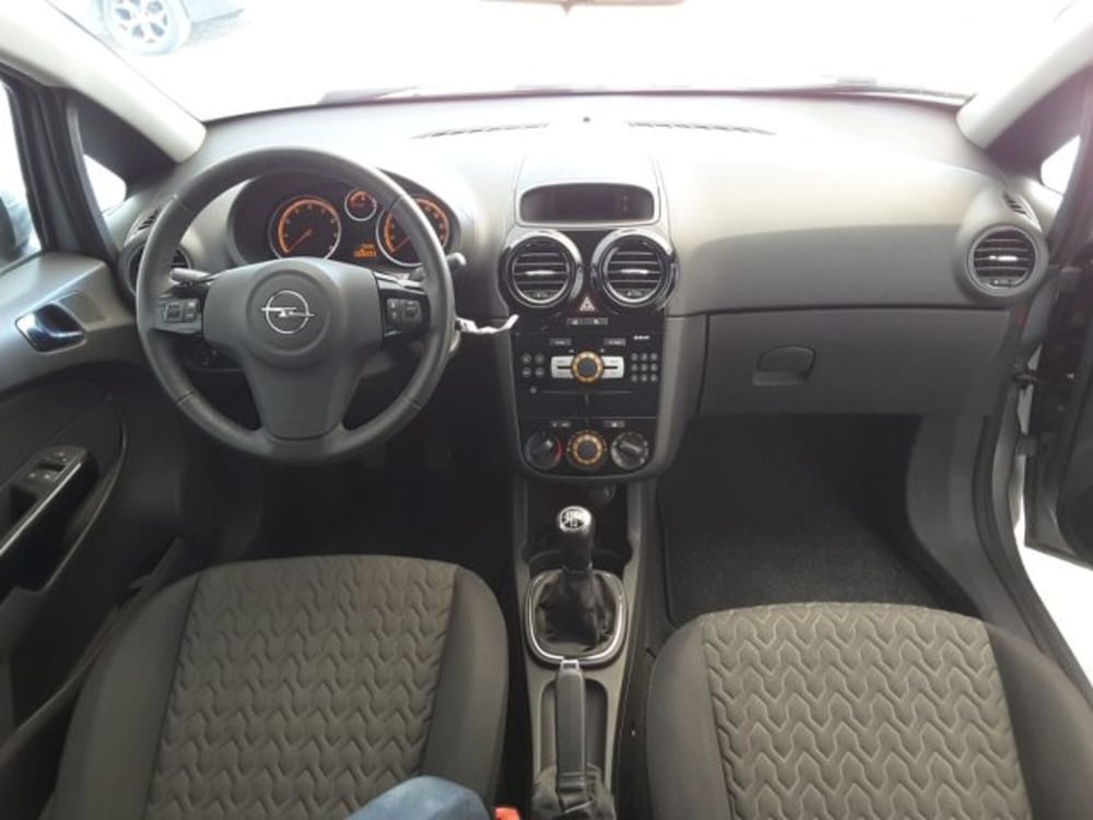 Opel Corsa usata a Firenze (8)