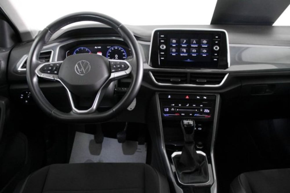 Volkswagen T-Roc usata a Novara (6)
