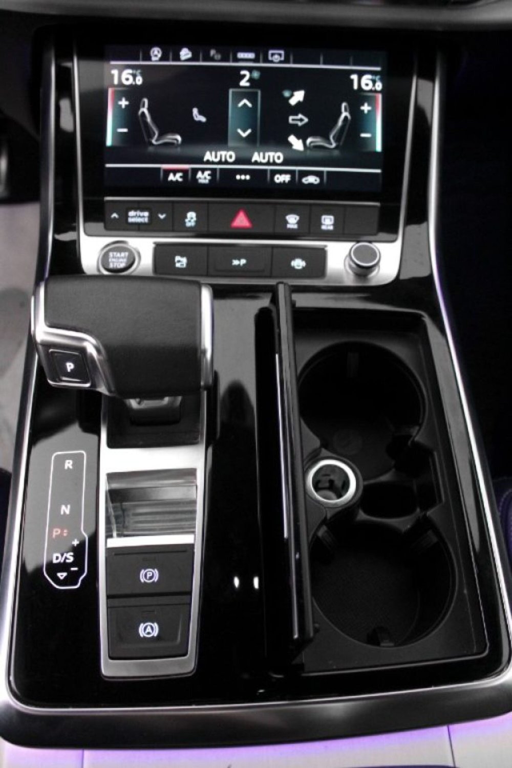 Audi Q8 usata a Novara (5)