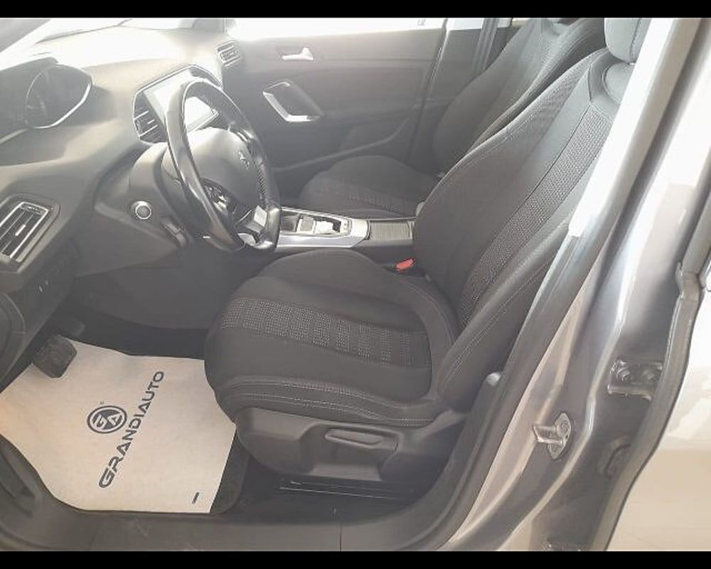 Peugeot 308 SW usata a Alessandria (7)