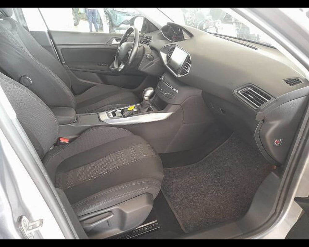 Peugeot 308 SW usata a Alessandria (8)