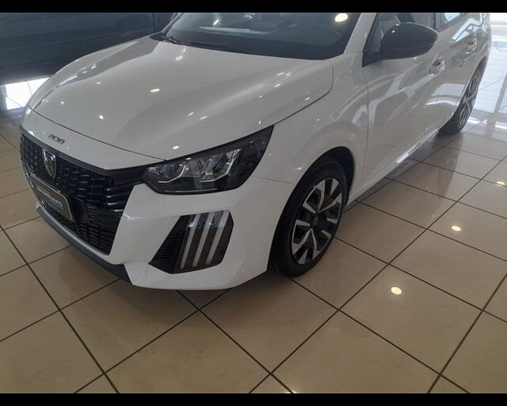 Peugeot 208 nuova a Alessandria