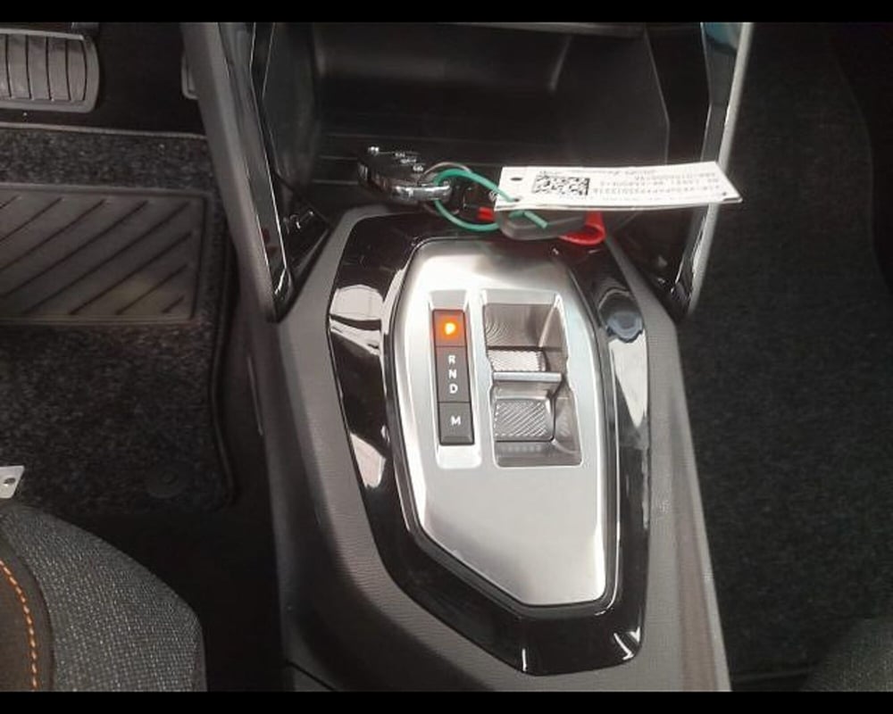 Peugeot 208 nuova a Alessandria (11)