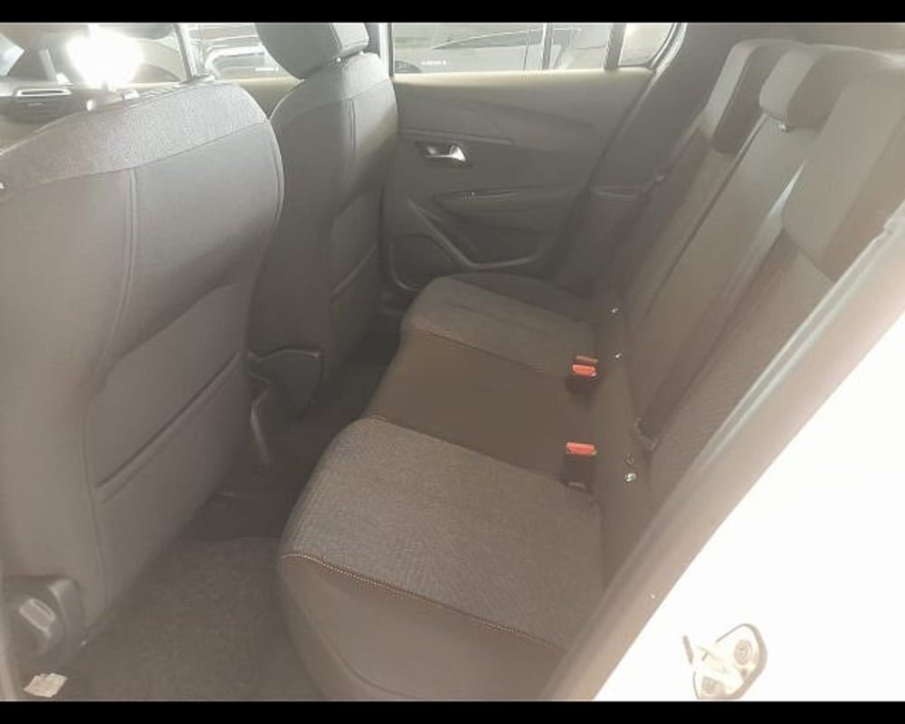 Peugeot 208 nuova a Alessandria (8)