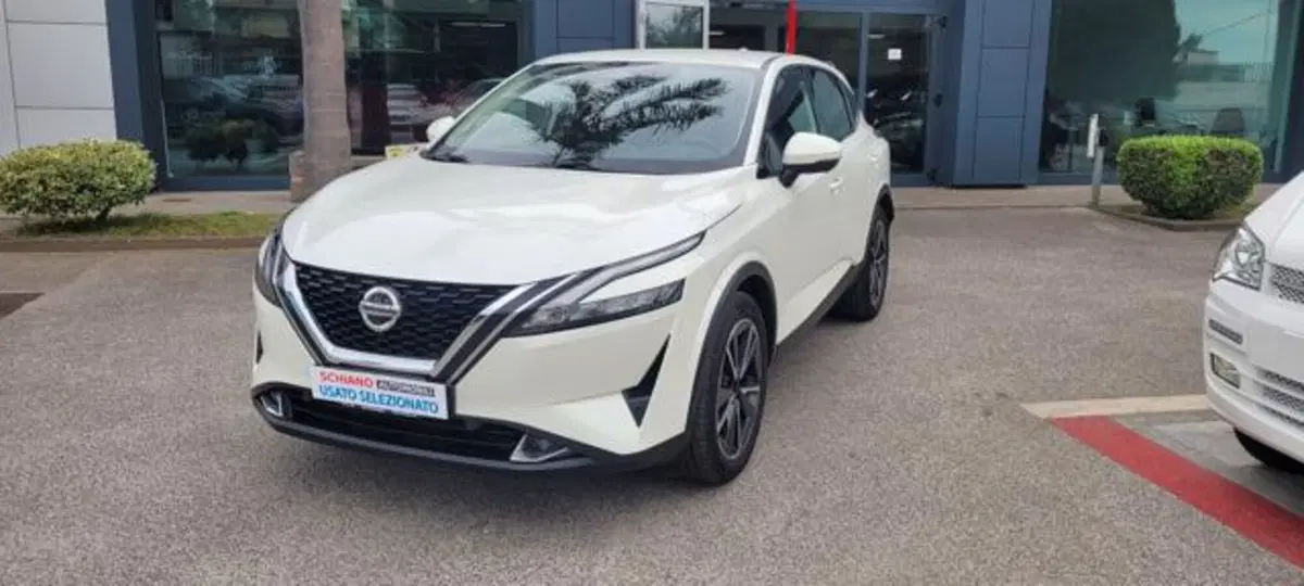Nissan Qashqai usata a Napoli (2)