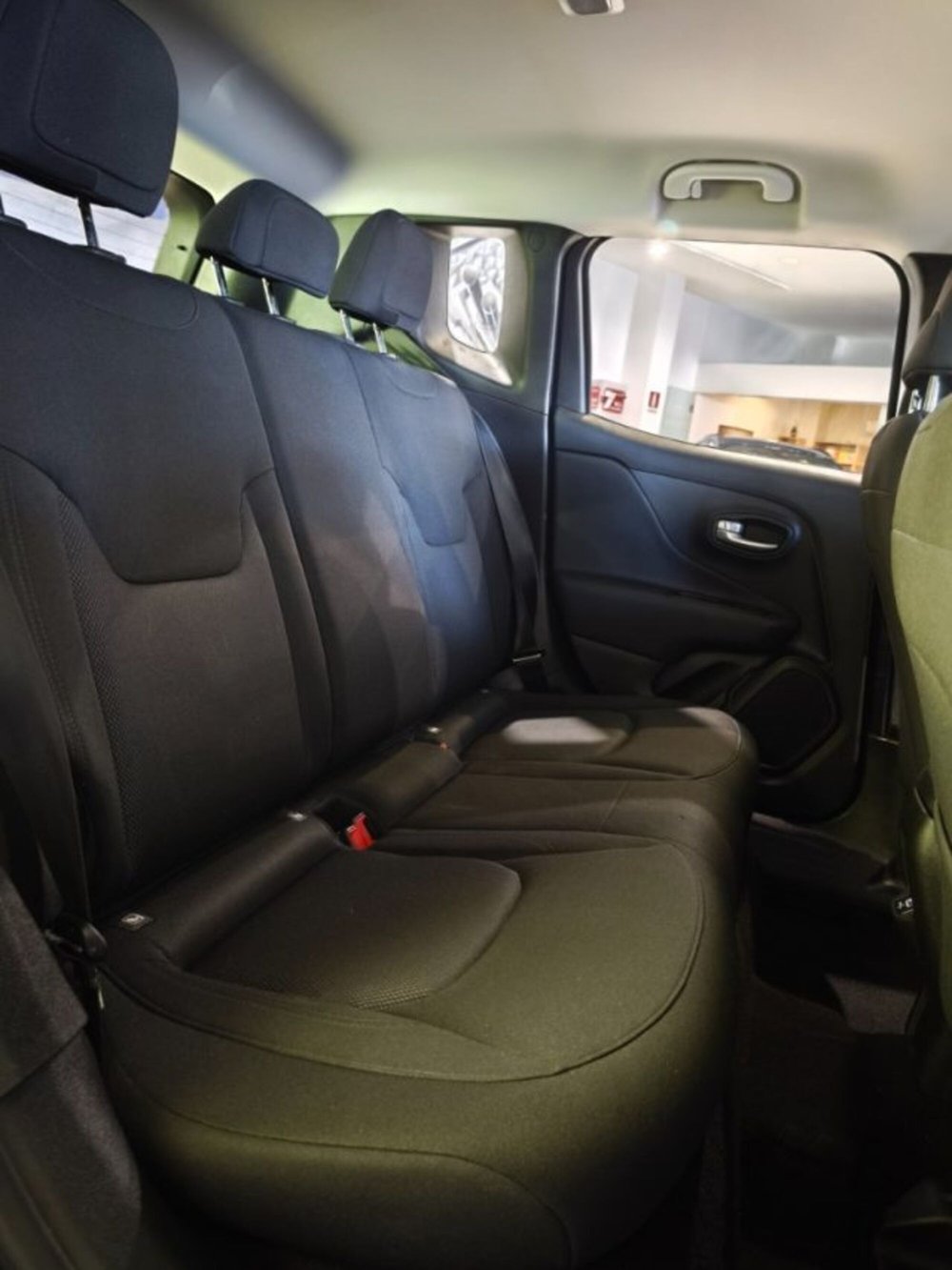 Jeep Renegade usata a Firenze (16)