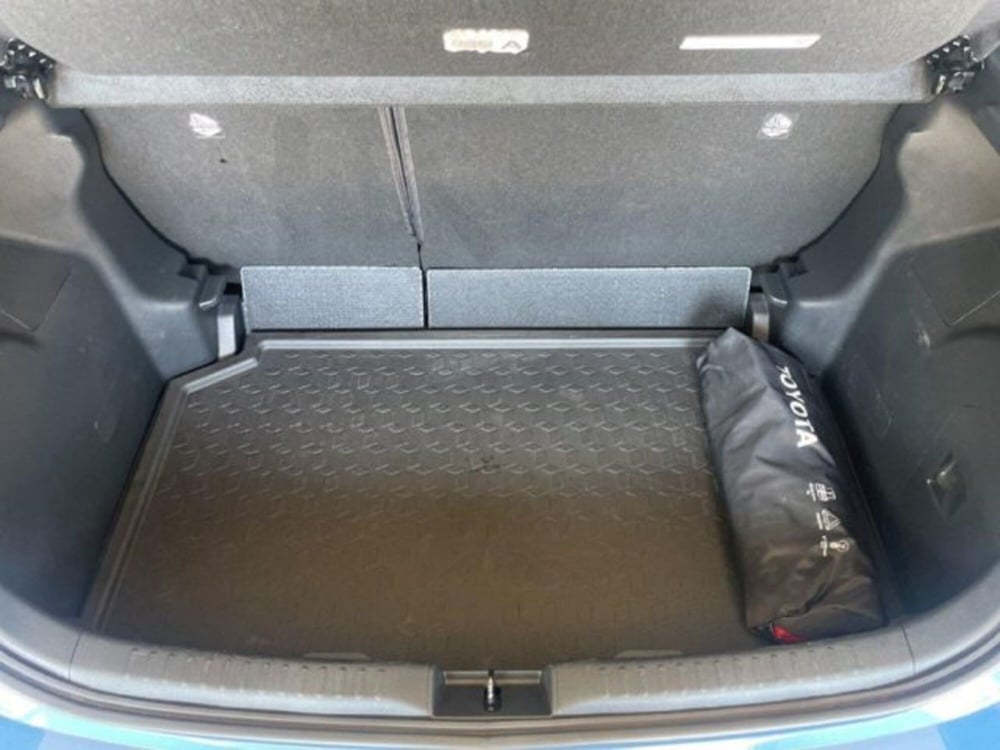 Toyota Yaris Cross usata a Vercelli (10)
