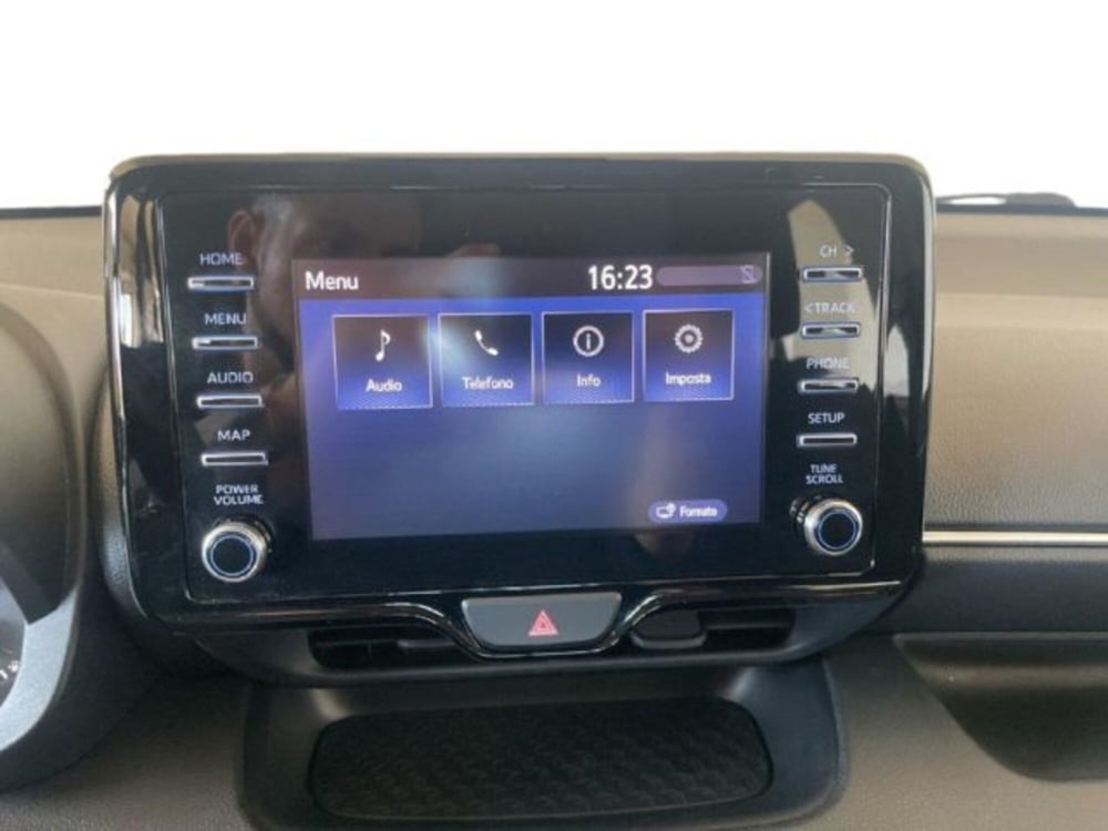 Toyota Yaris Cross usata a Vercelli (15)