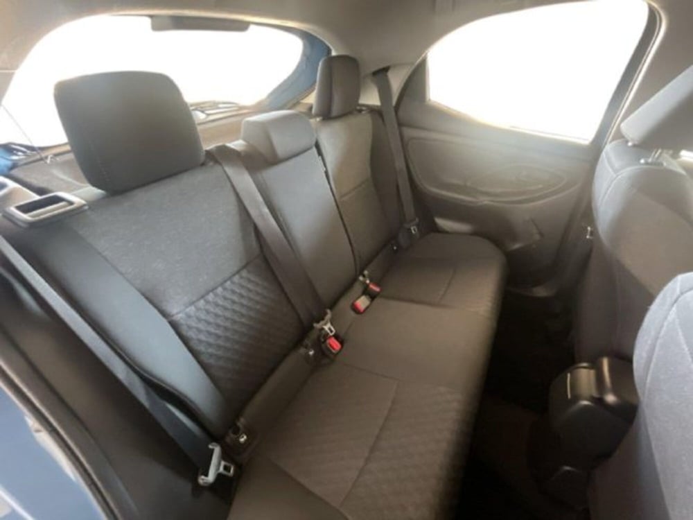 Toyota Yaris Cross usata a Vercelli (7)