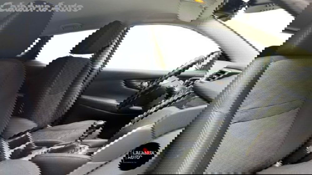 Nissan Qashqai usata a Reggio Calabria (10)