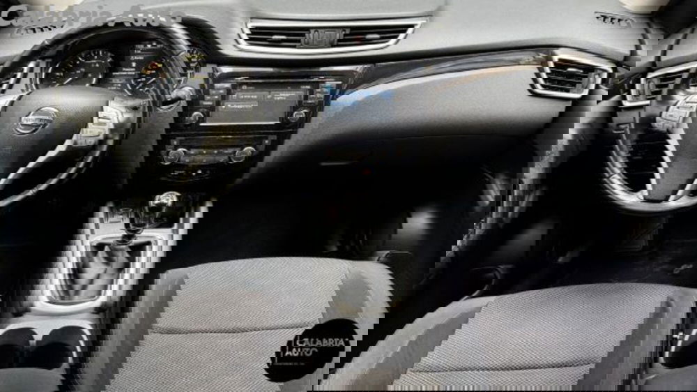 Nissan Qashqai usata a Reggio Calabria (7)