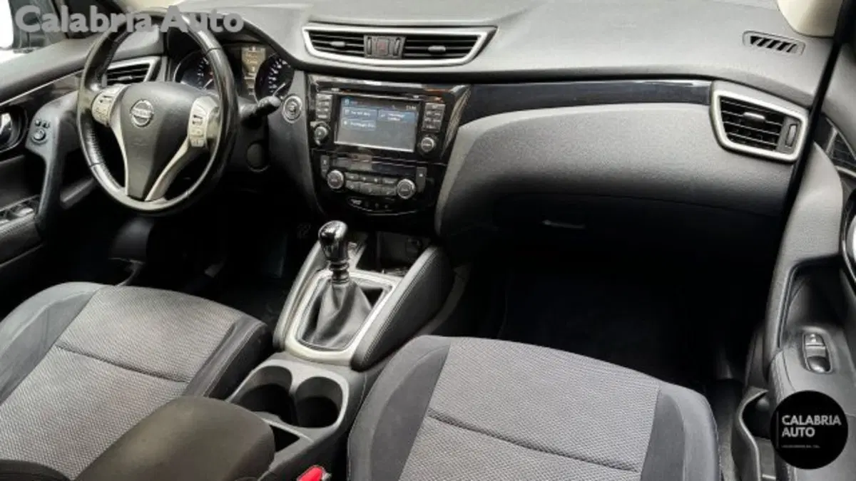 Nissan Qashqai usata a Reggio Calabria (8)