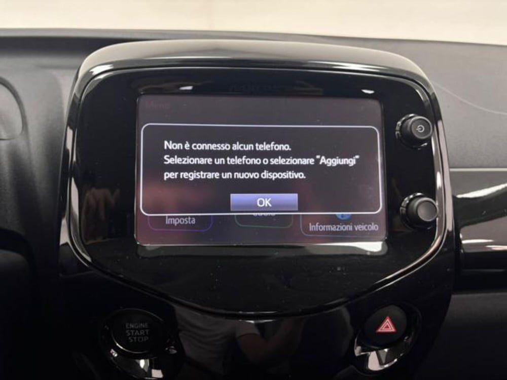 Toyota Aygo usata a Como (15)