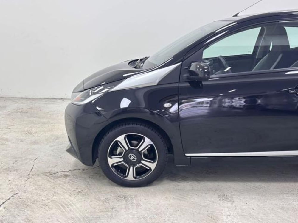 Toyota Aygo usata a Como (9)