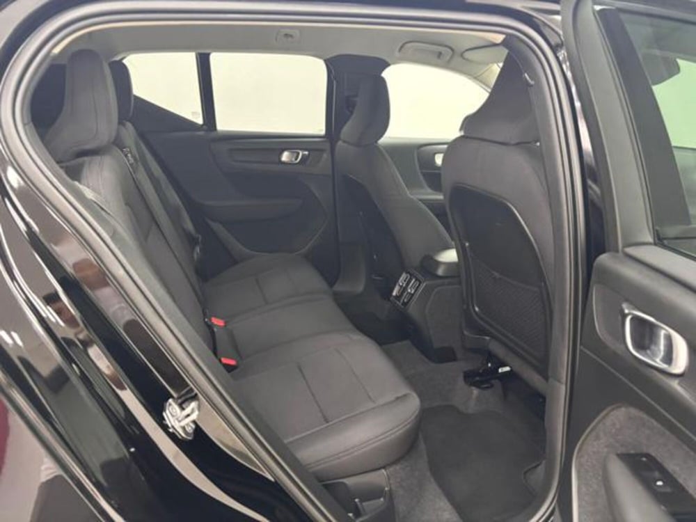 Volvo XC40 usata a Como (5)