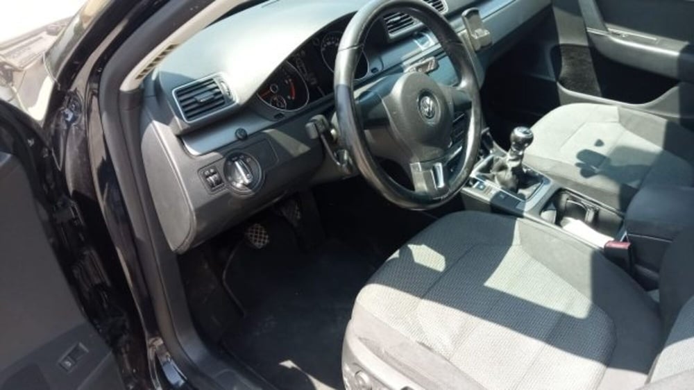 Volkswagen Passat Variant usata a Macerata (14)