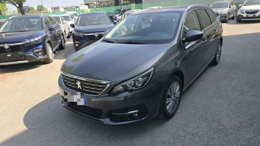 Peugeot 308 SW usata a Macerata