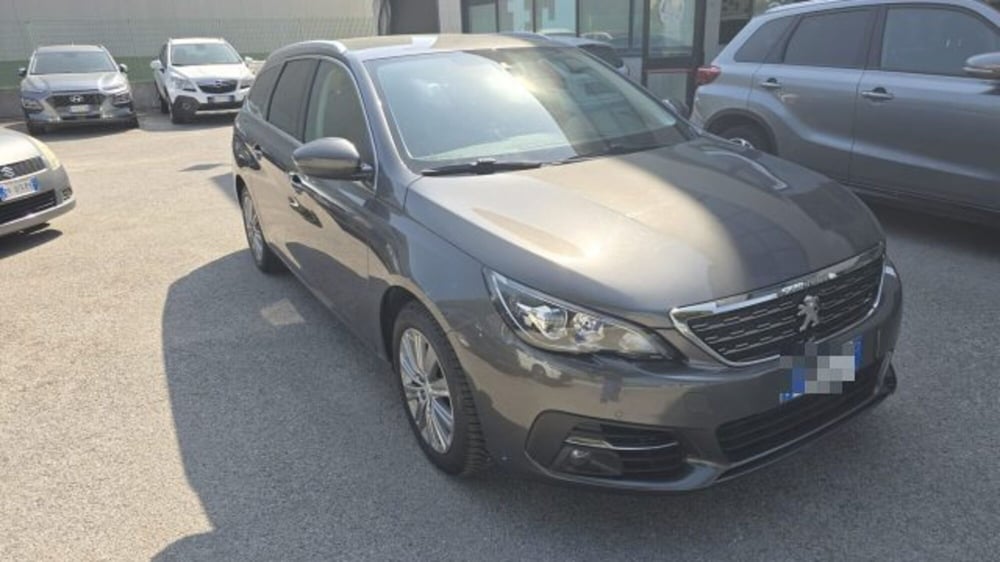 Peugeot 308 SW usata a Macerata (3)