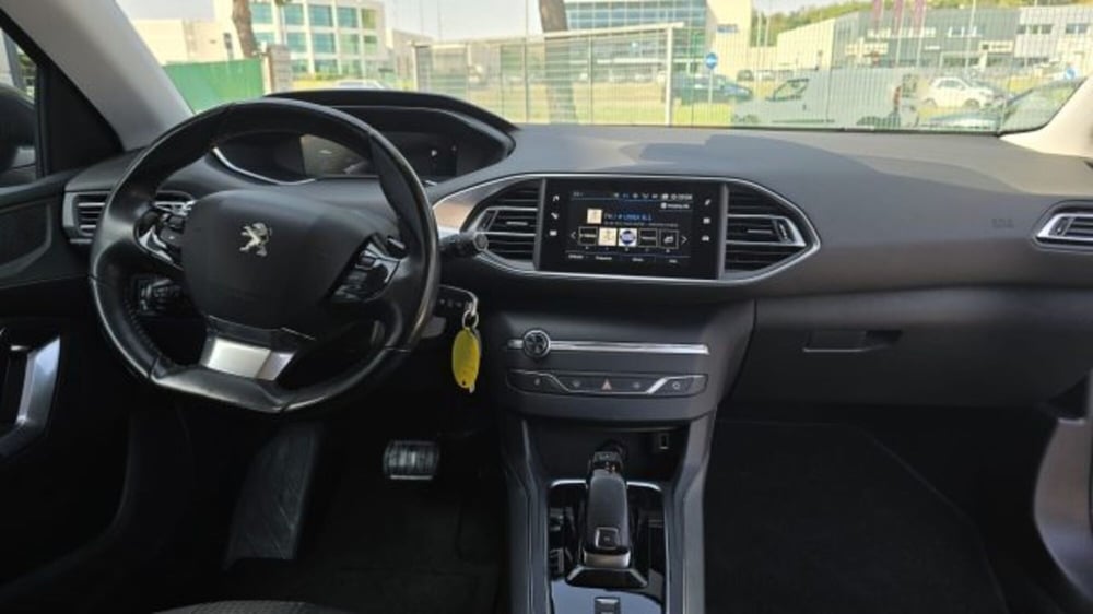 Peugeot 308 SW usata a Macerata (8)